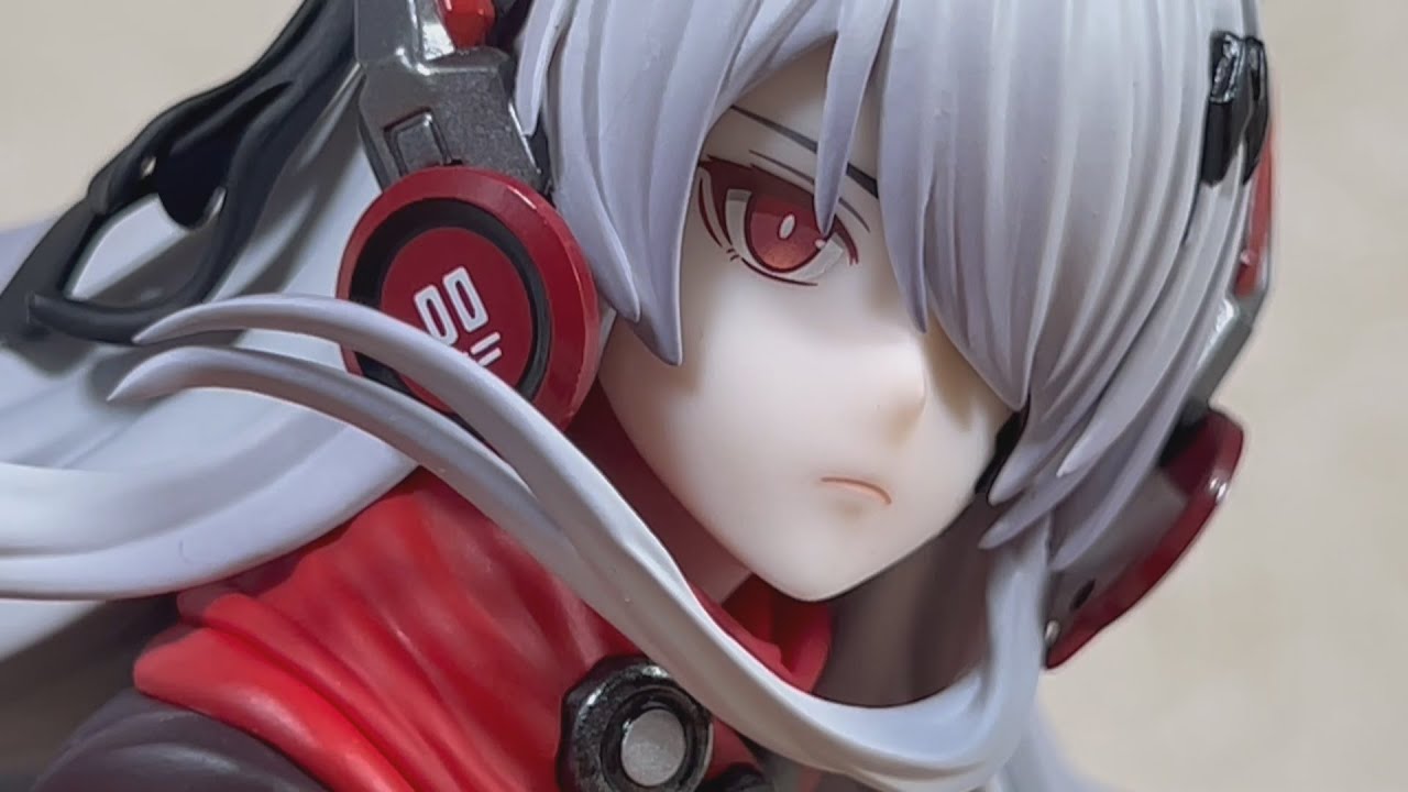 フィギュア紹介】パニシング グレイヴンのキャラ「ルシア 深淵の紅