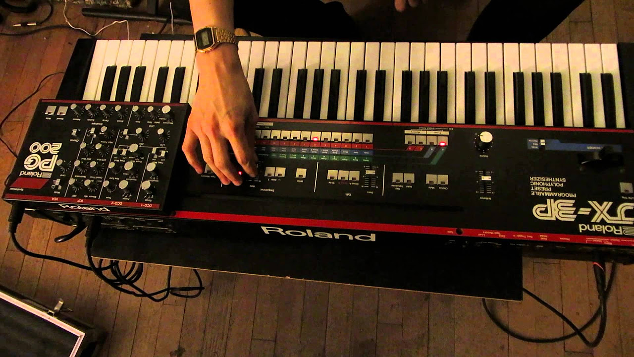 Testing Vintage Roland JX-3P Synthesizer And PG 200 Programmer