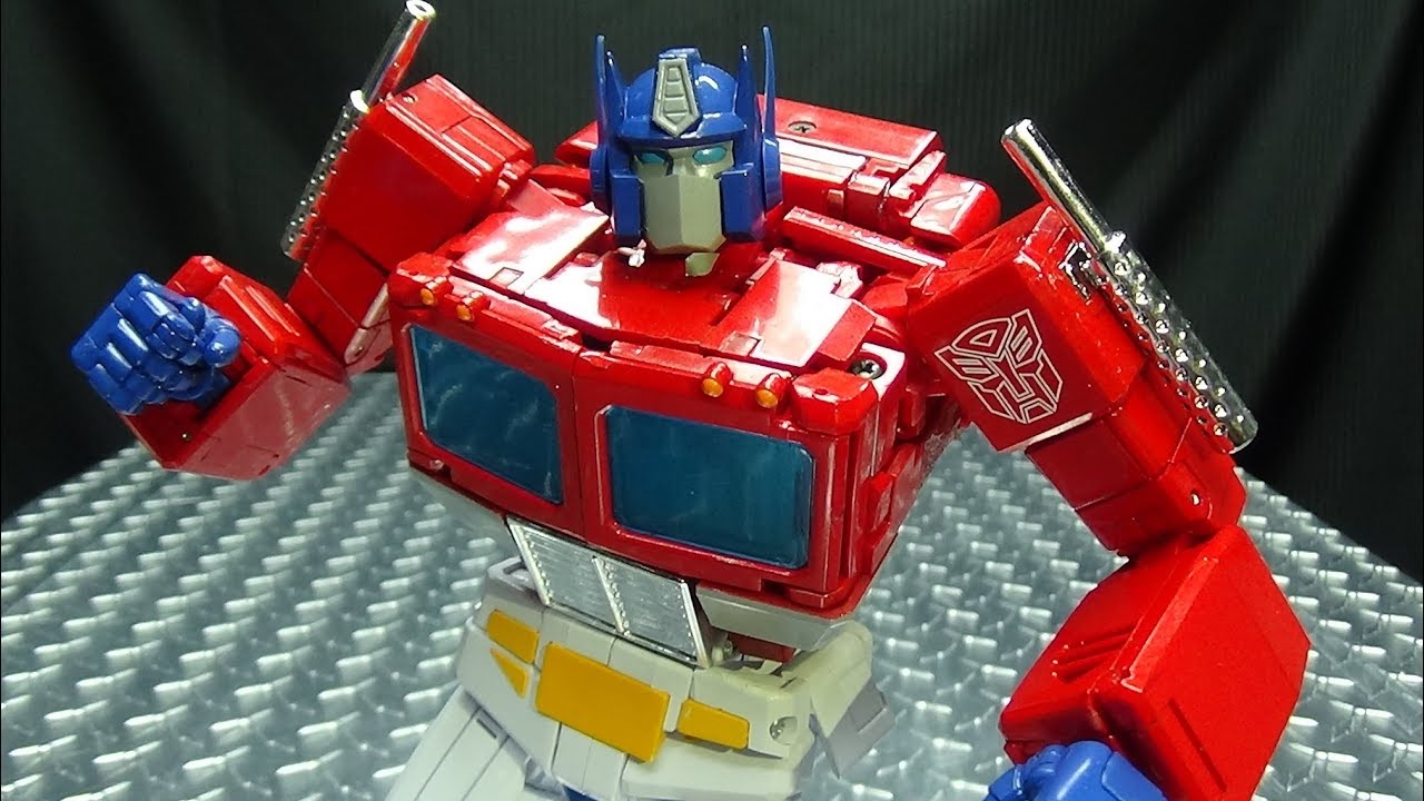 MP-44 Masterpiece OPTIMUS PRIME 3.0: EmGo's Transformers Reviews N