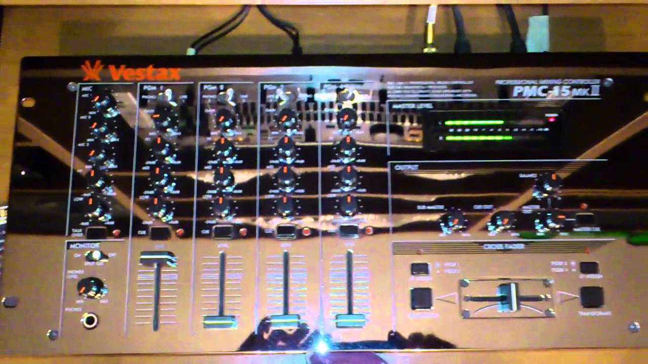 Vestax PMC-15MKII - YouTube