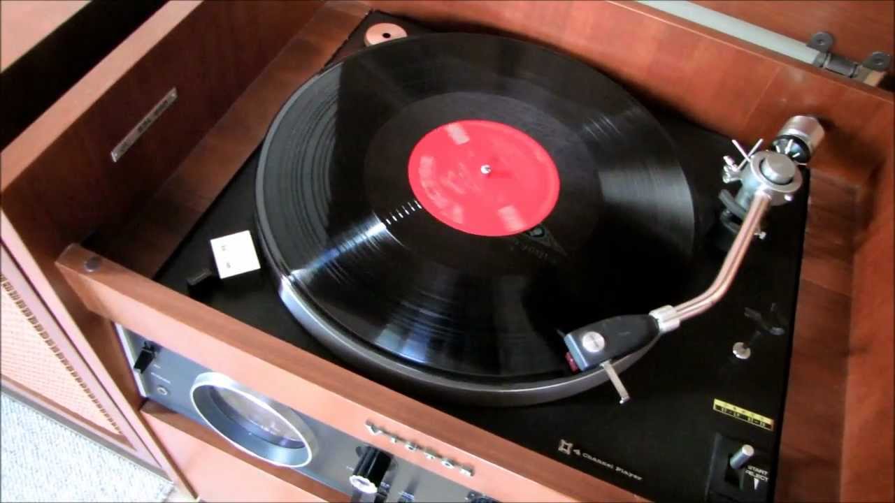 Playing demo records on an old Victor stereo, October 2011 - YouTube
