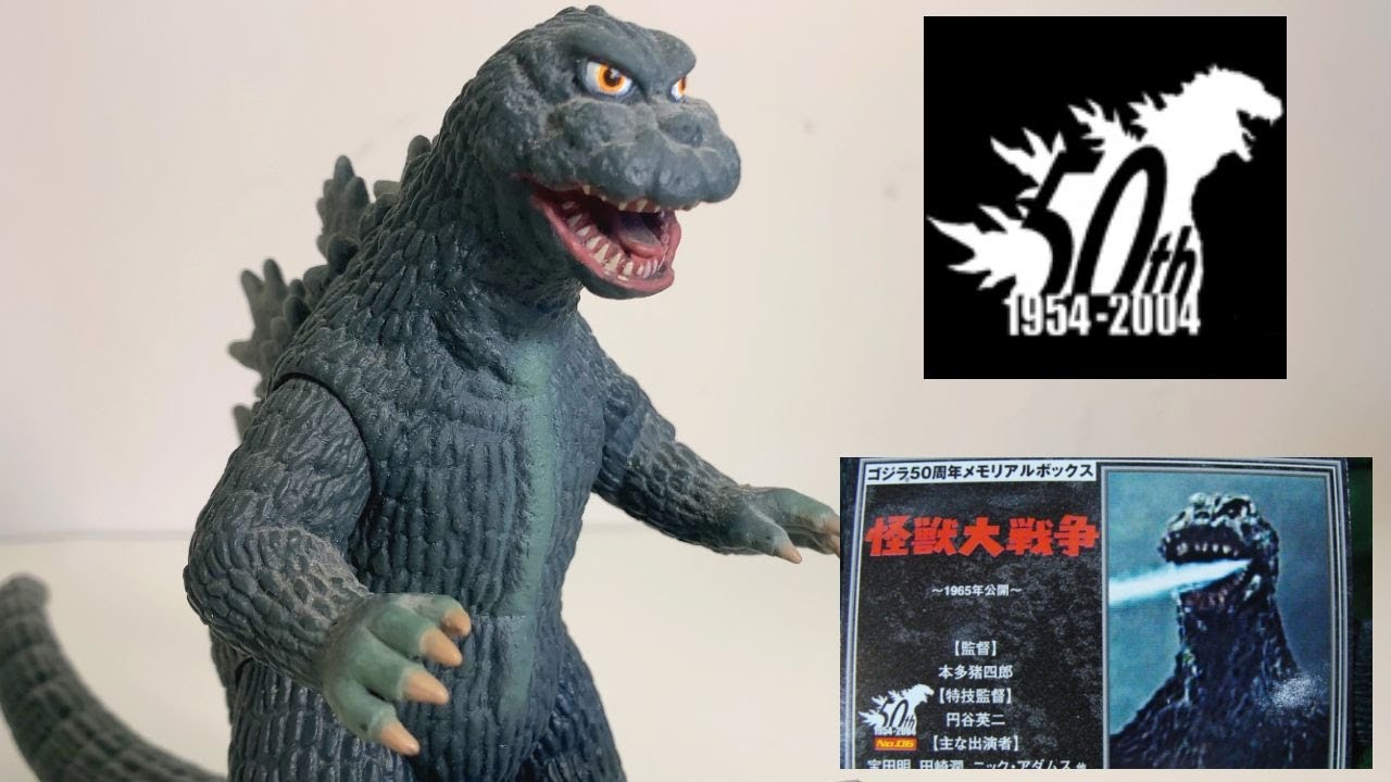 Bandai 50th Anniversary Memorial Box Godzilla 1965 Review - YouTube