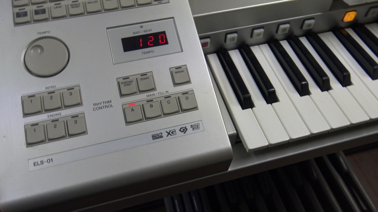 ヤマハエレクトーンステージア ELS-01 - YouTube