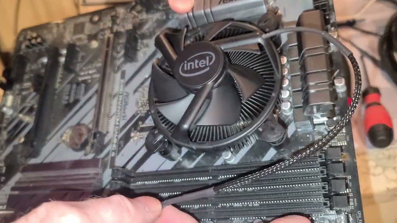 I3-10320 CPU install into AsRock Z490 Phantom Gaming 4 w/ RAM, S