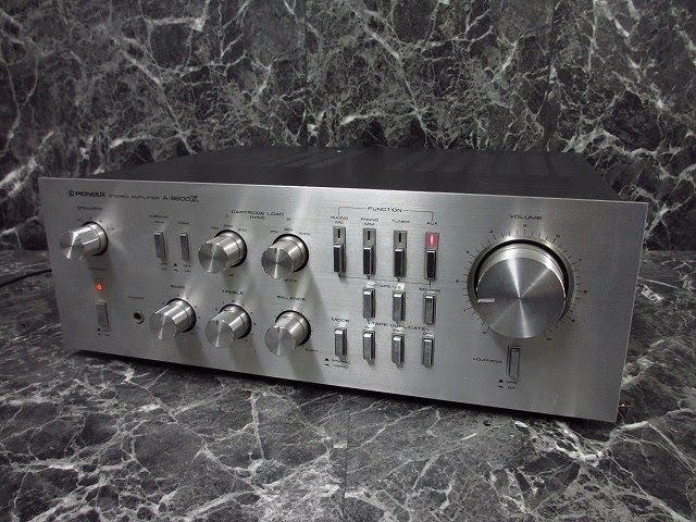 PIONEER A 8800X - YouTube