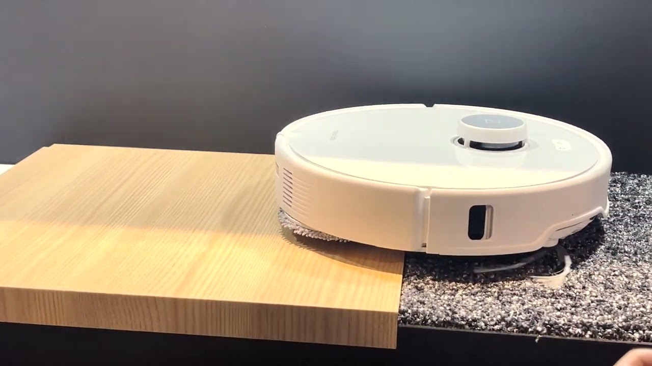 18,500Pa！】ロボロック史上最高の吸引力を誇るロボット掃除機「Qrevo