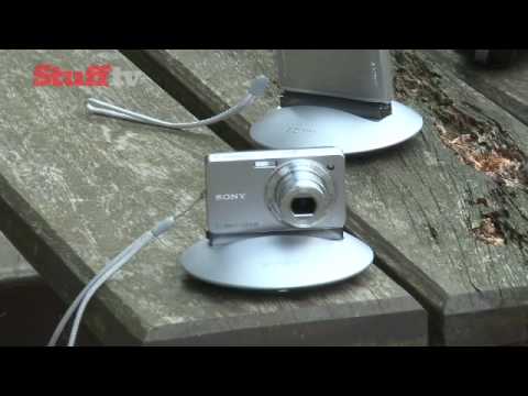 Sony IPT-DS1 Party-shot hands on review - YouTube