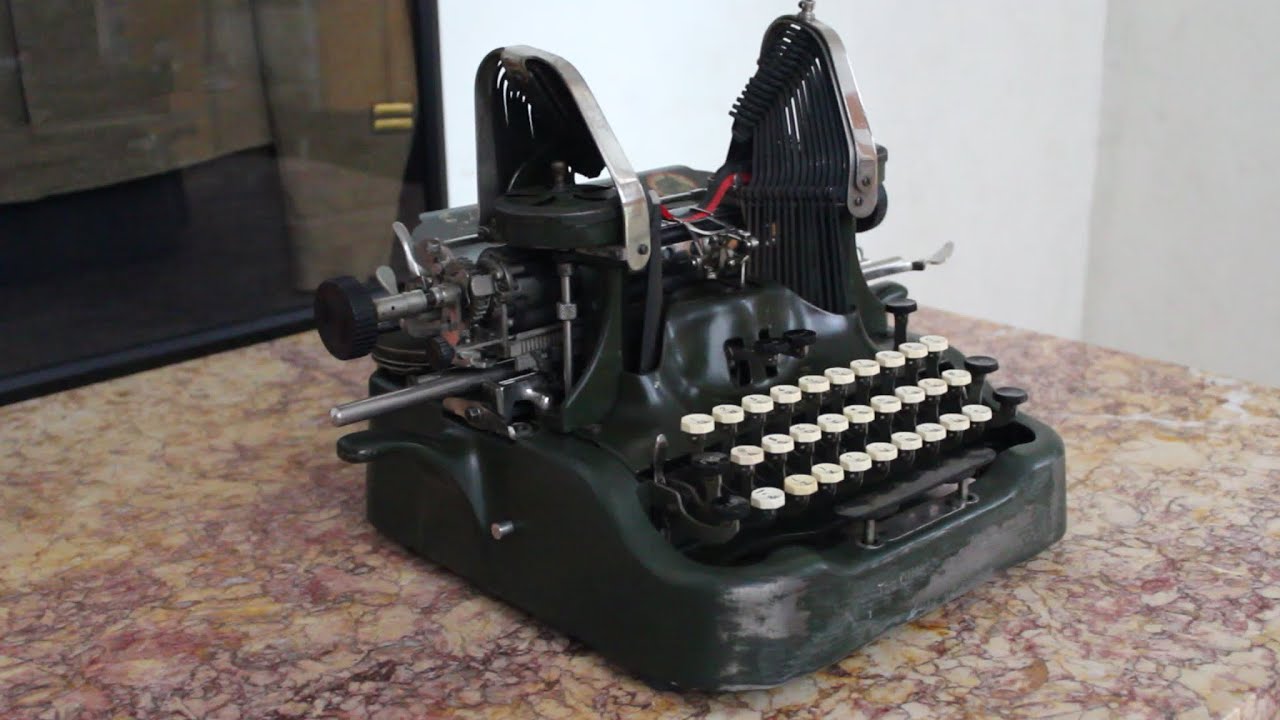 1919 Oliver 9 Typewriter - YouTube