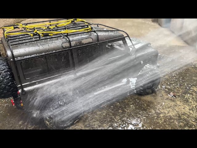 ラジコンの洗車 - YouTube