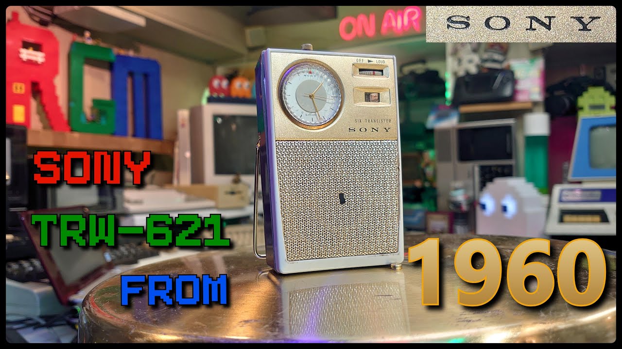 SONY TRW-621 Fully Transistorised Pocket radio with Built in Seiko