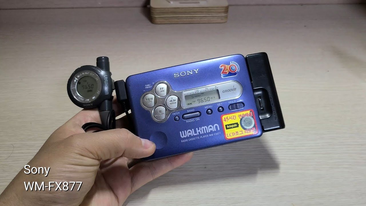 Sony WM-FX877 Cassette Walkman - YouTube