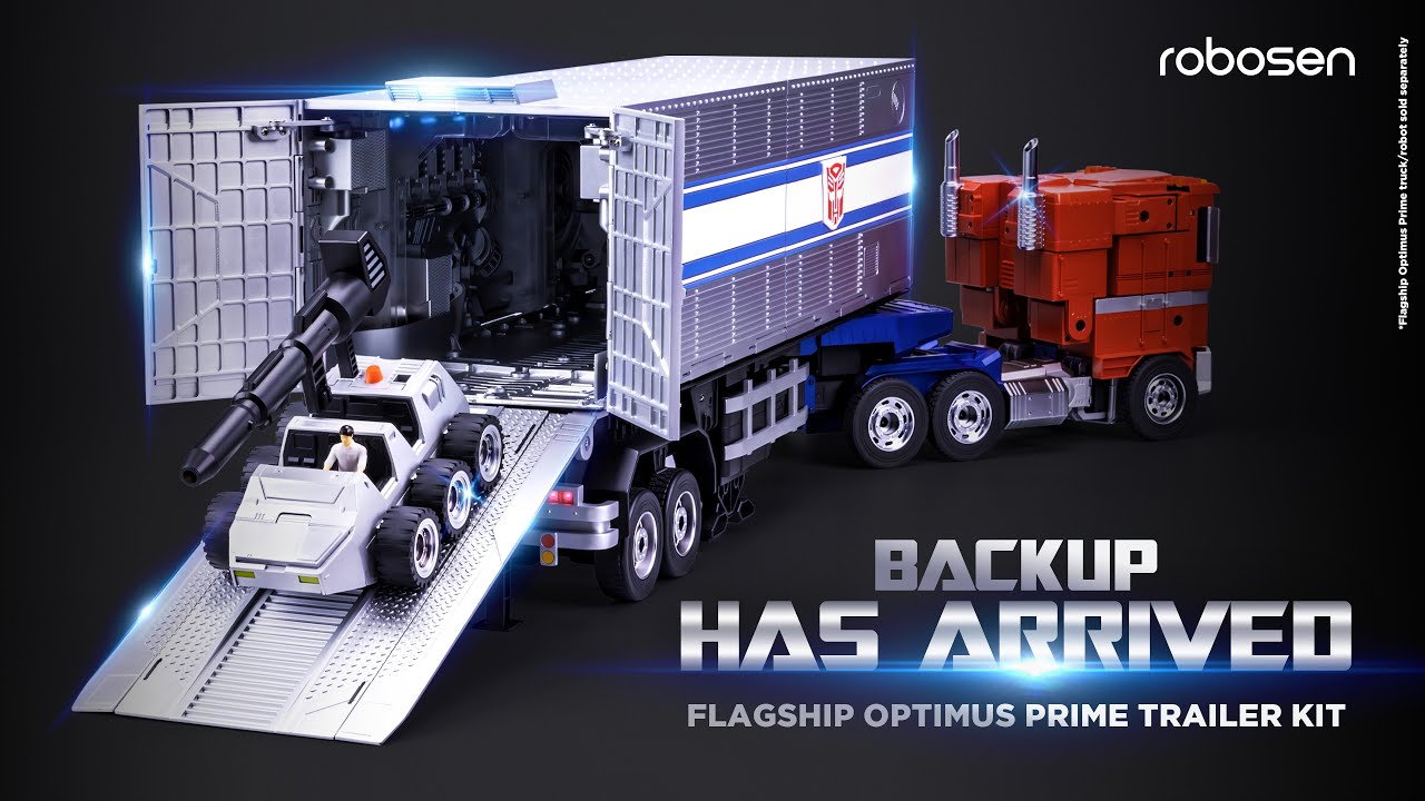 Meet the World's First Auto Converting Flagship Optimus Prime