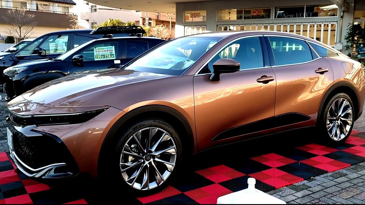 TOYOTA CROWN CROSSOVER G 【トヨタ クラウン クロスオーバーG