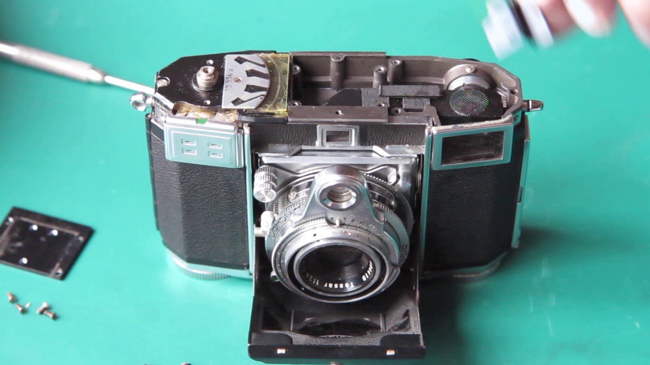 Servicing a Zeiss Ikon Contessa 35, part 01 - YouTube