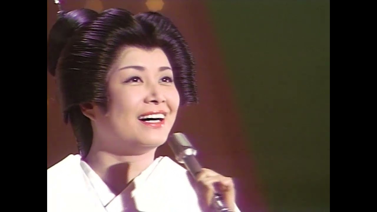 のれん一代」美空ひばり - YouTube