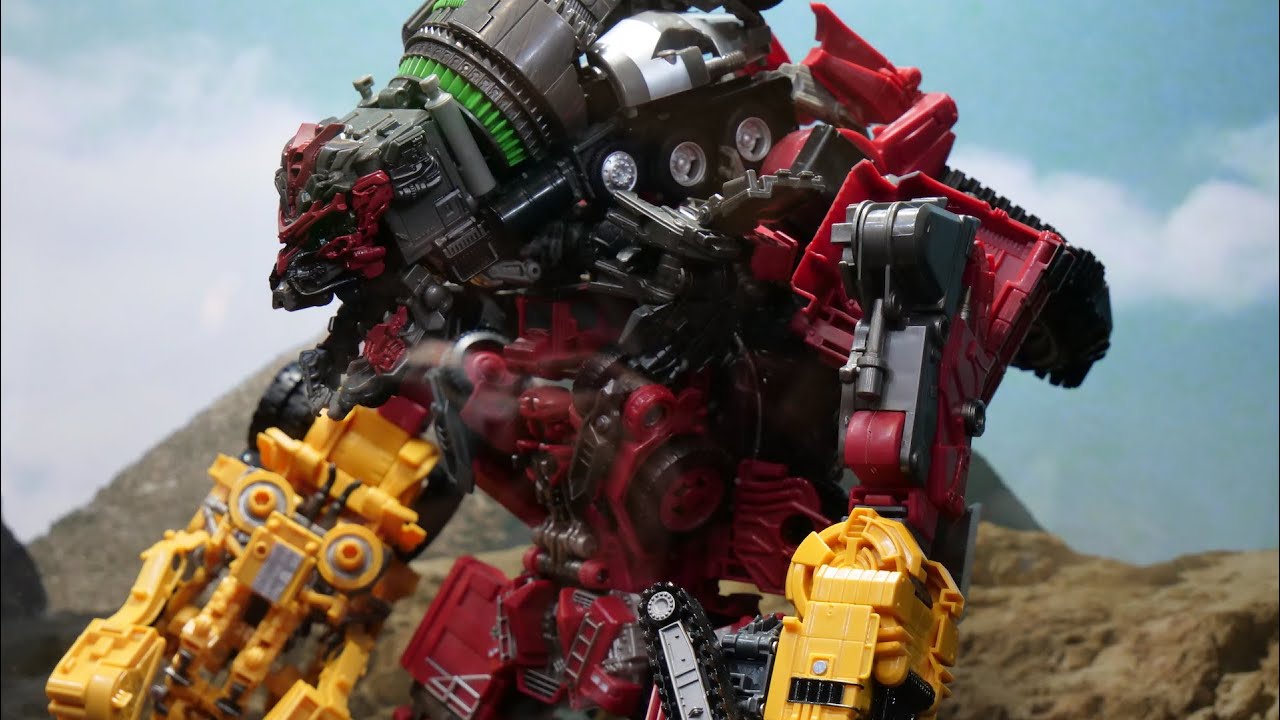 8体合体のデバステーターがワンフェスでついに世界初公開！これが