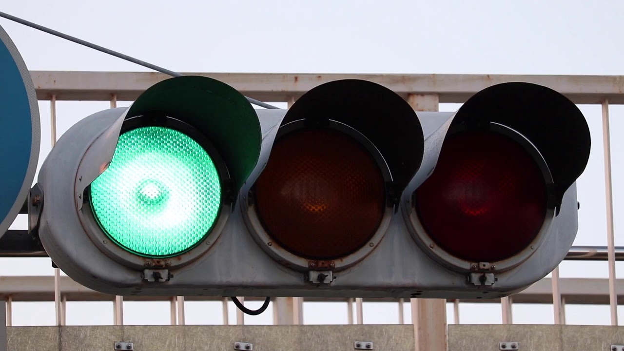 ⭐︎年末年始特価 本物信号機 鉄板丸型金属 ⭐︎年末年始特価 本物