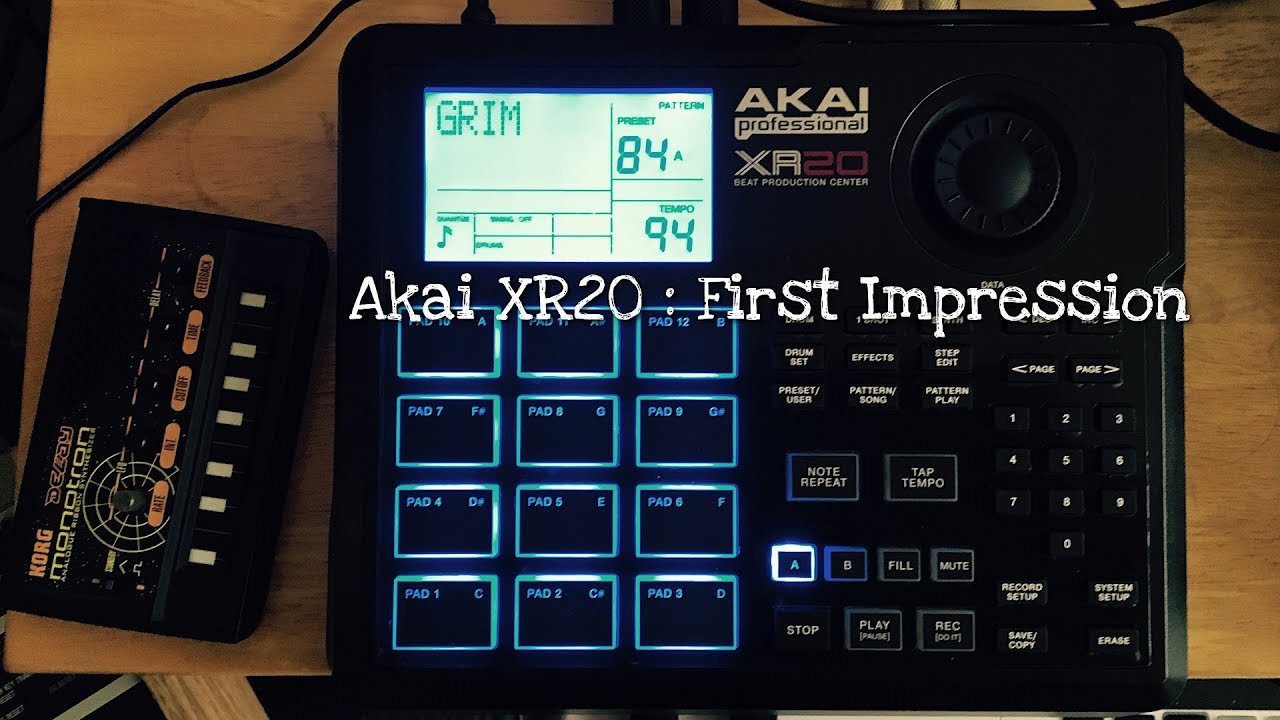 Akai XR20 : First Impression - YouTube