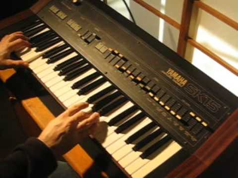 Yamaha SK15 Symphonic Ensemble Vintage Analog Polyphonic Synth