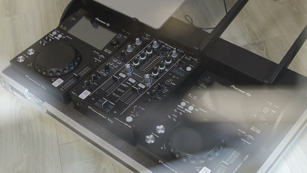FLIGHT CASE FOR 2x PIONEER XDJ700 AND 1x PIONEER DJM450 - YouTube