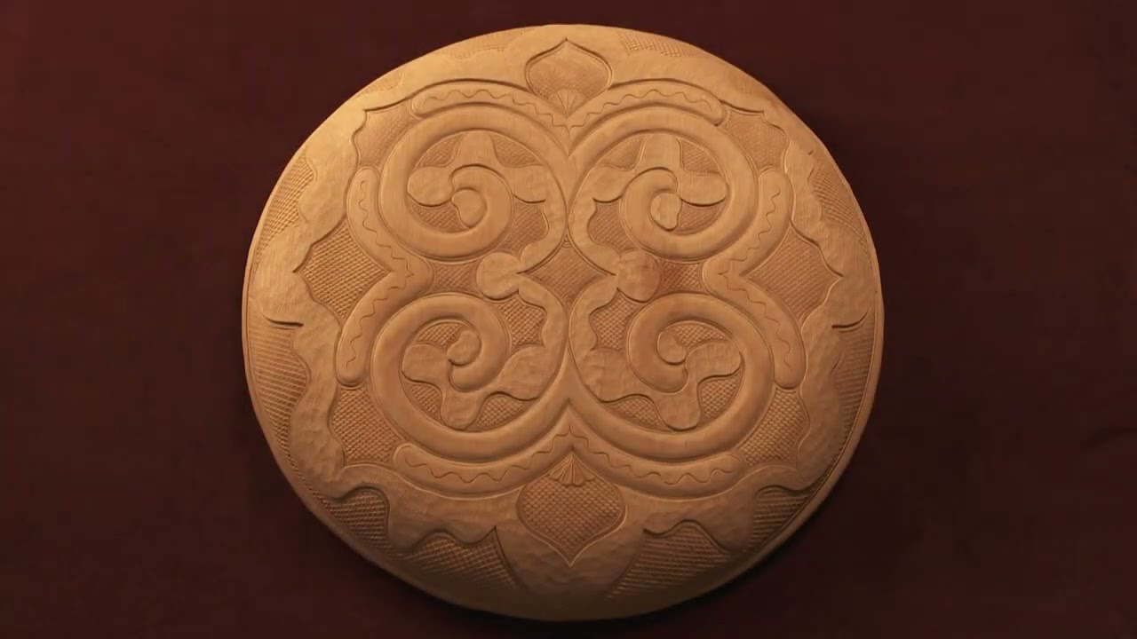 Toru Kaizawa making the piece UKOUK 2 for the Pitt Rivers Museum