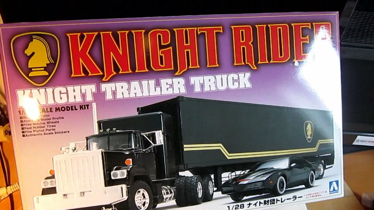 Unboxing Aoshima 1:28 Knight Trailer Truck ! The real Kitt