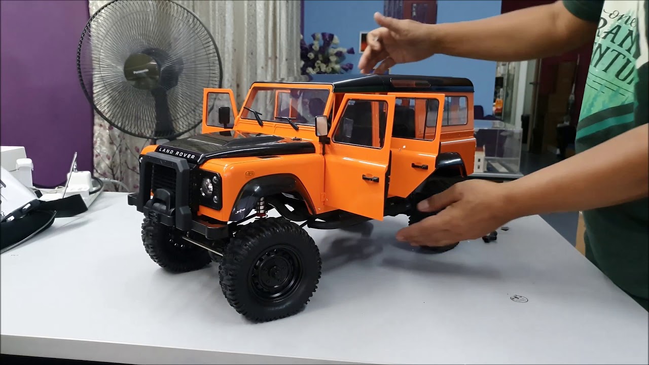 Unboxing defender Double E D110 Crawler hobby grade 1/8 - YouTube