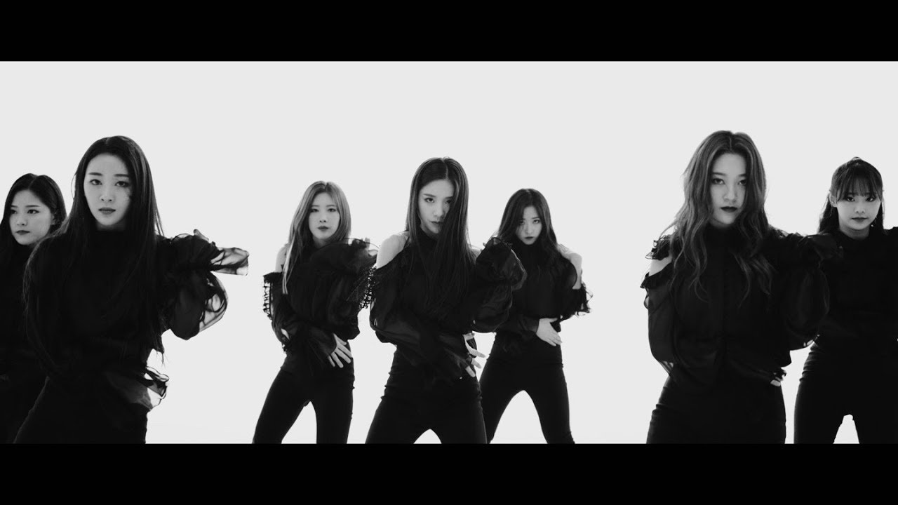 今月の少女（LOONA）、ミニ・アルバムのリパッケージ盤『X X』 - TOWER