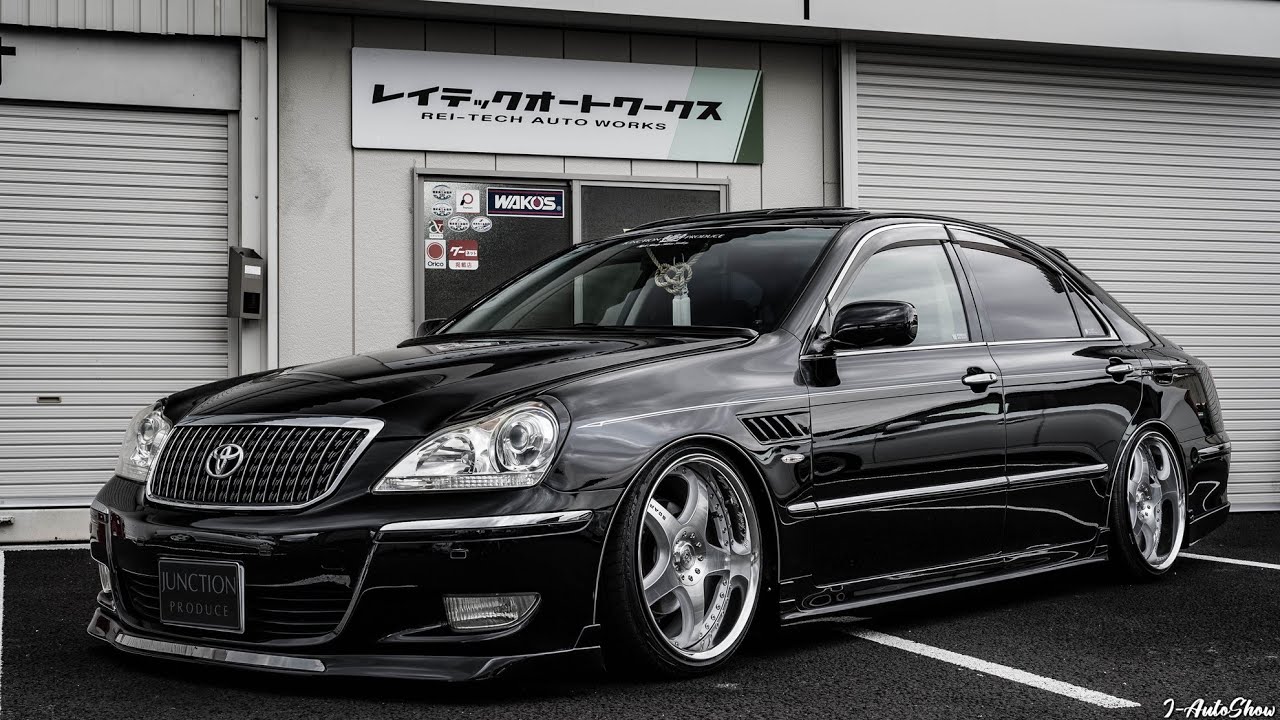 JUNCTION PRODUCE TOYOTA 18 CROWN MAJESTA TITELIP SPOILER KIT VS