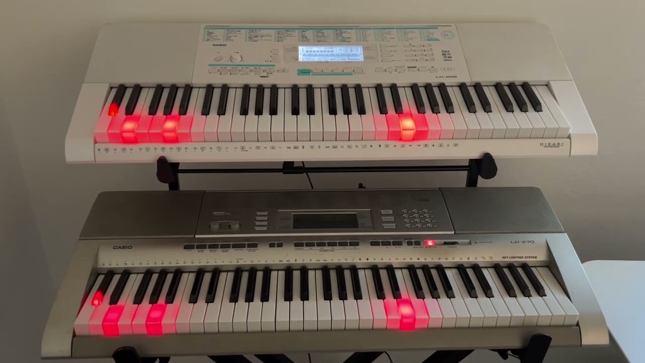 Casio LK-270 and 228 play 僕の心をつくってよ - YouTube