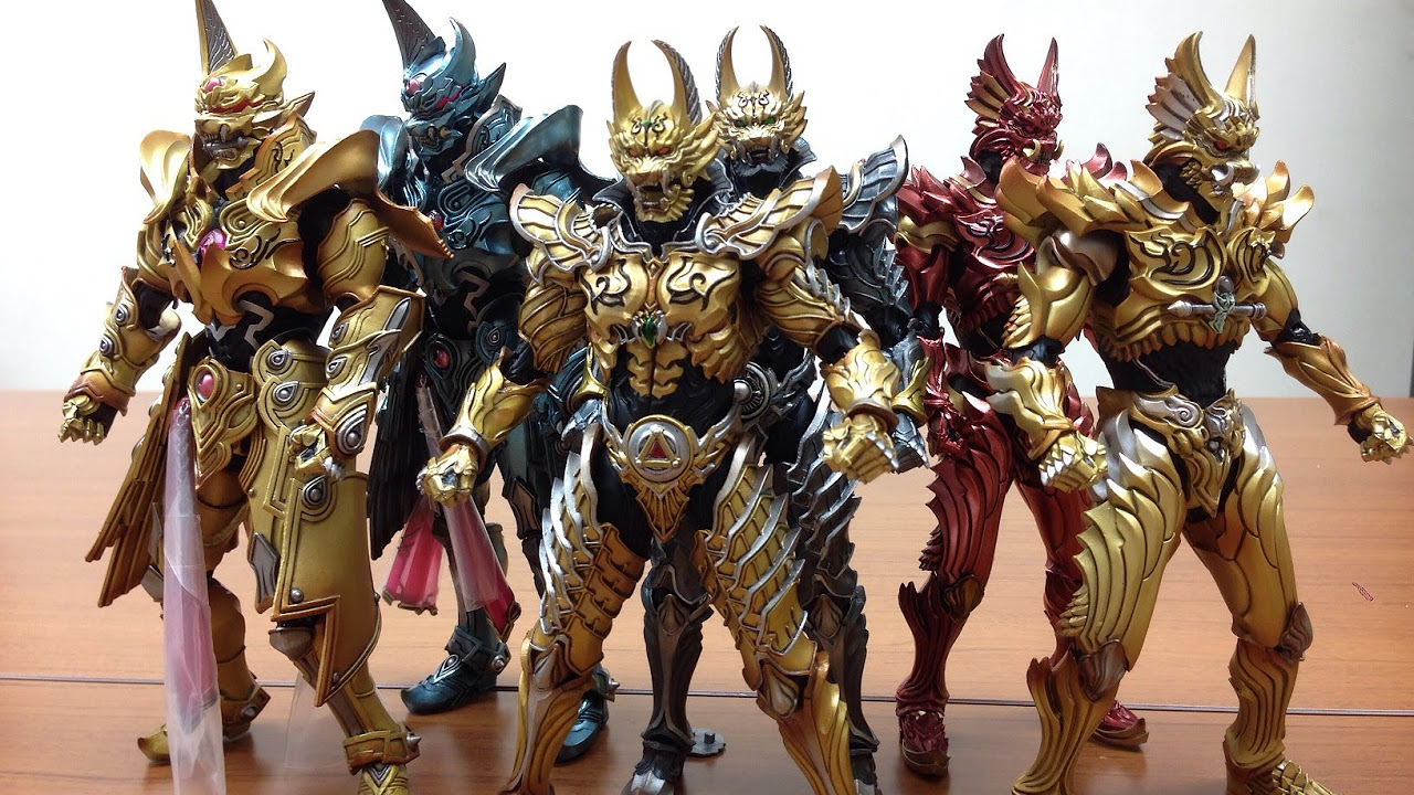 牙狼 ~闇を照らす者~ 魔戒可動シリーズ ガロ、ゼン、ガイ、金色ver