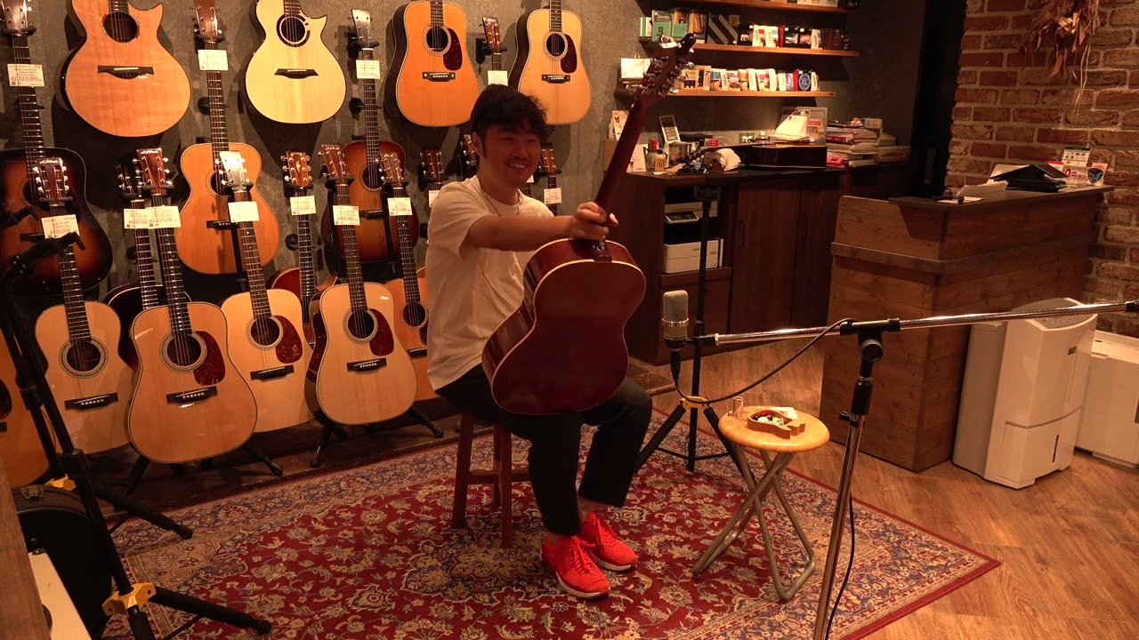 Gibson B-25 (1967) Blue-G & Tetsuro Toyama - YouTube