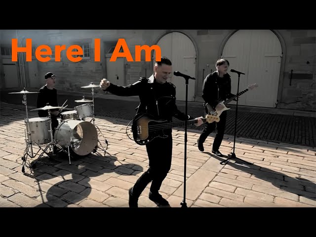 Bryan Adams - Here I Am (Classic Version) - YouTube