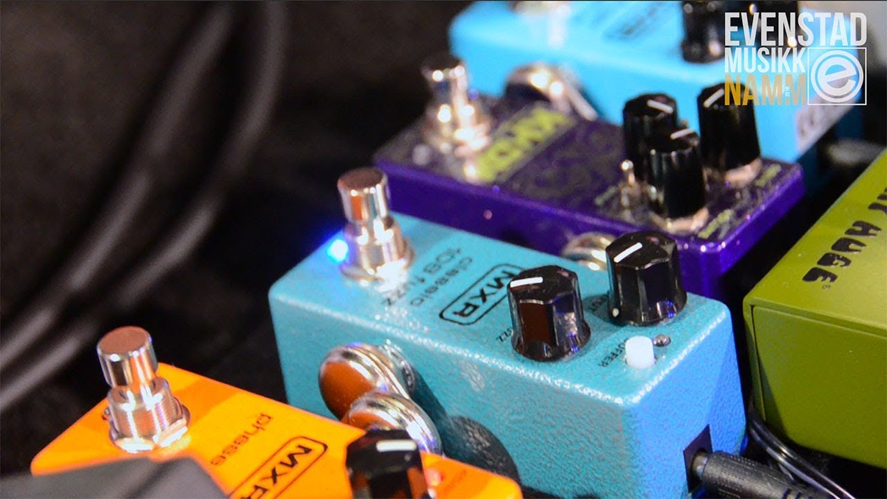 NAMM 2018 | MXR Classic 108 Fuzz Mini - YouTube