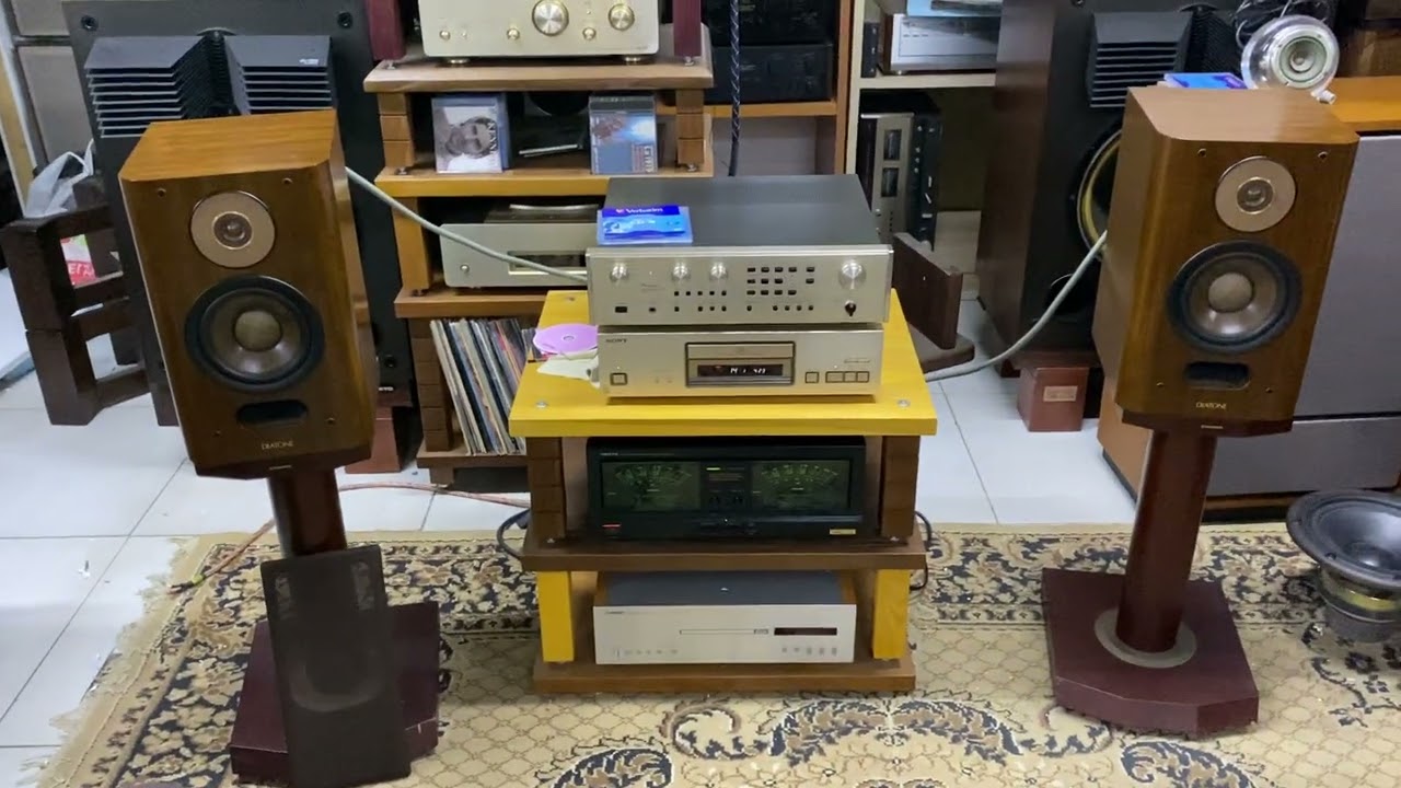 Diamond Tone 50th anniversary Diatone ds a7 - YouTube