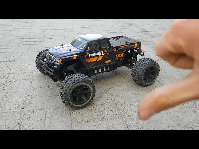 HPI Savage XL FLUX on Proline Badlands 3.8 + BB steering upgrade