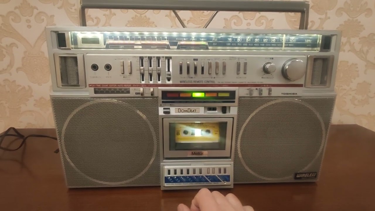 Toshiba RT-S93 - YouTube