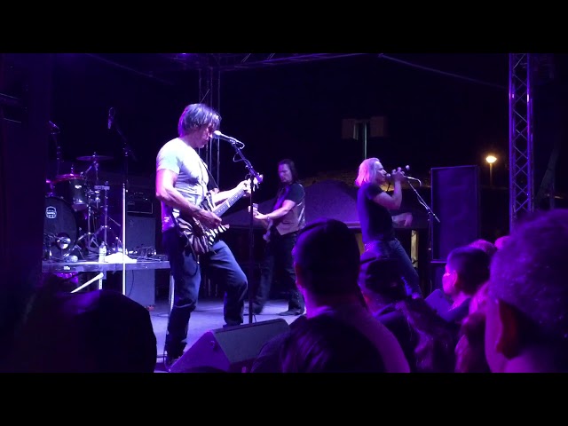 Lynch Mob - “Tangled in the Web” (live) - YouTube