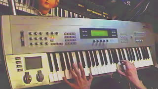KORG Z1 | 小室哲哉シンセサイザー図鑑