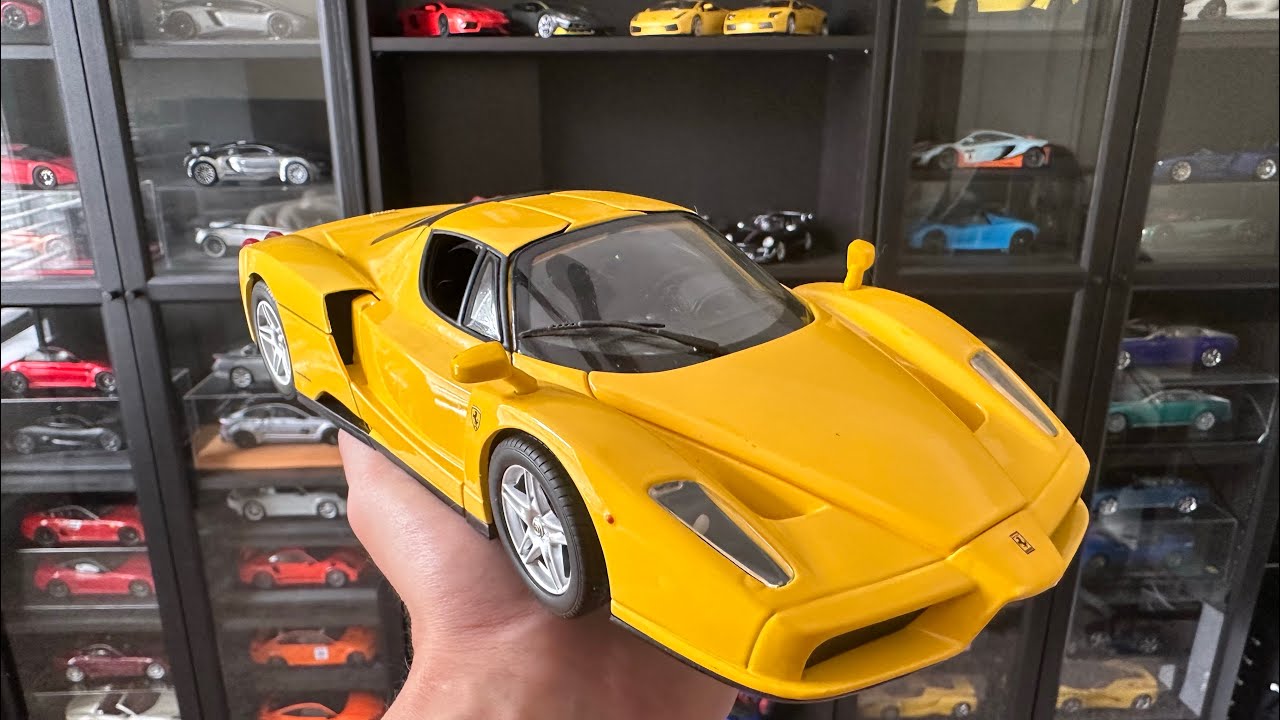 自動車 Hot Wheels 100% Ferrari Enzo1/18 s-l400.jpg