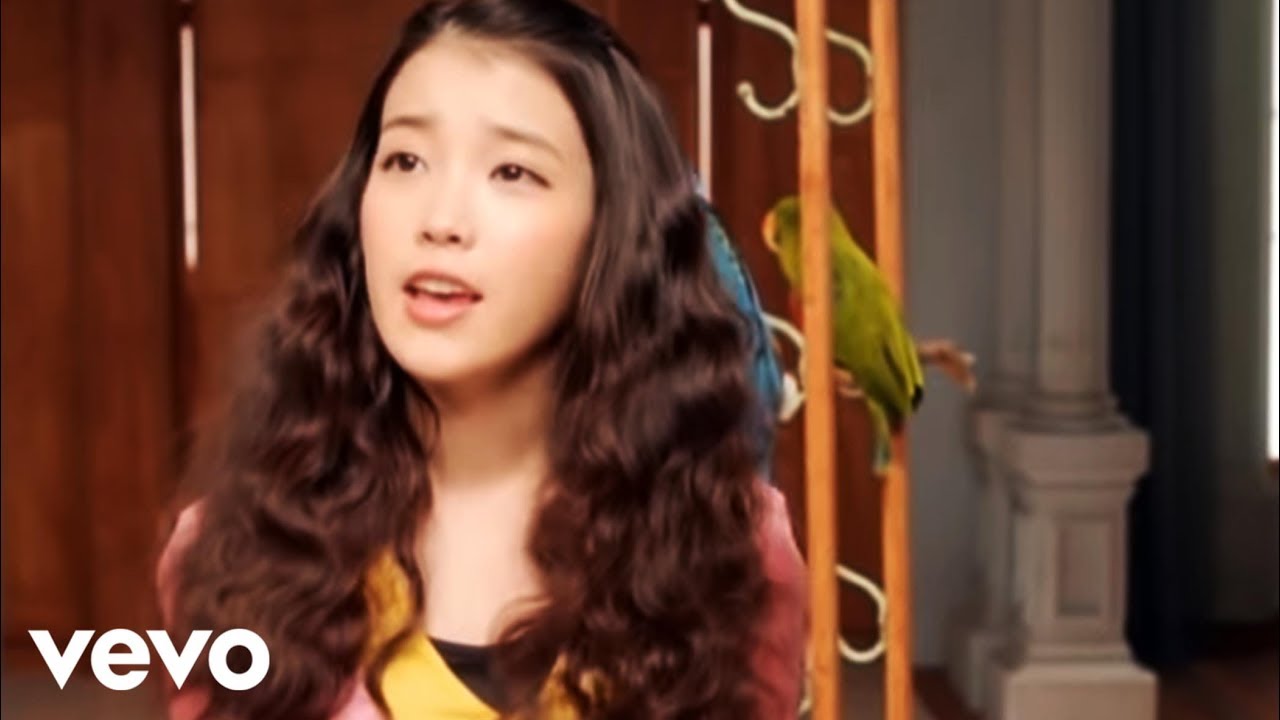 K-POP・アジア IU good day type-A &MODERN TIMES IU good day type-A