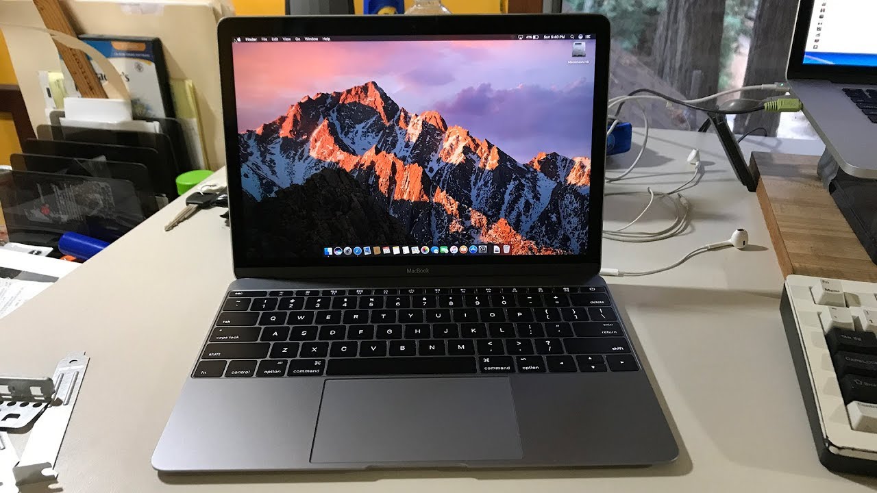 Review: 12 inch MacBook (Space Gray, Early 2016) - YouTube