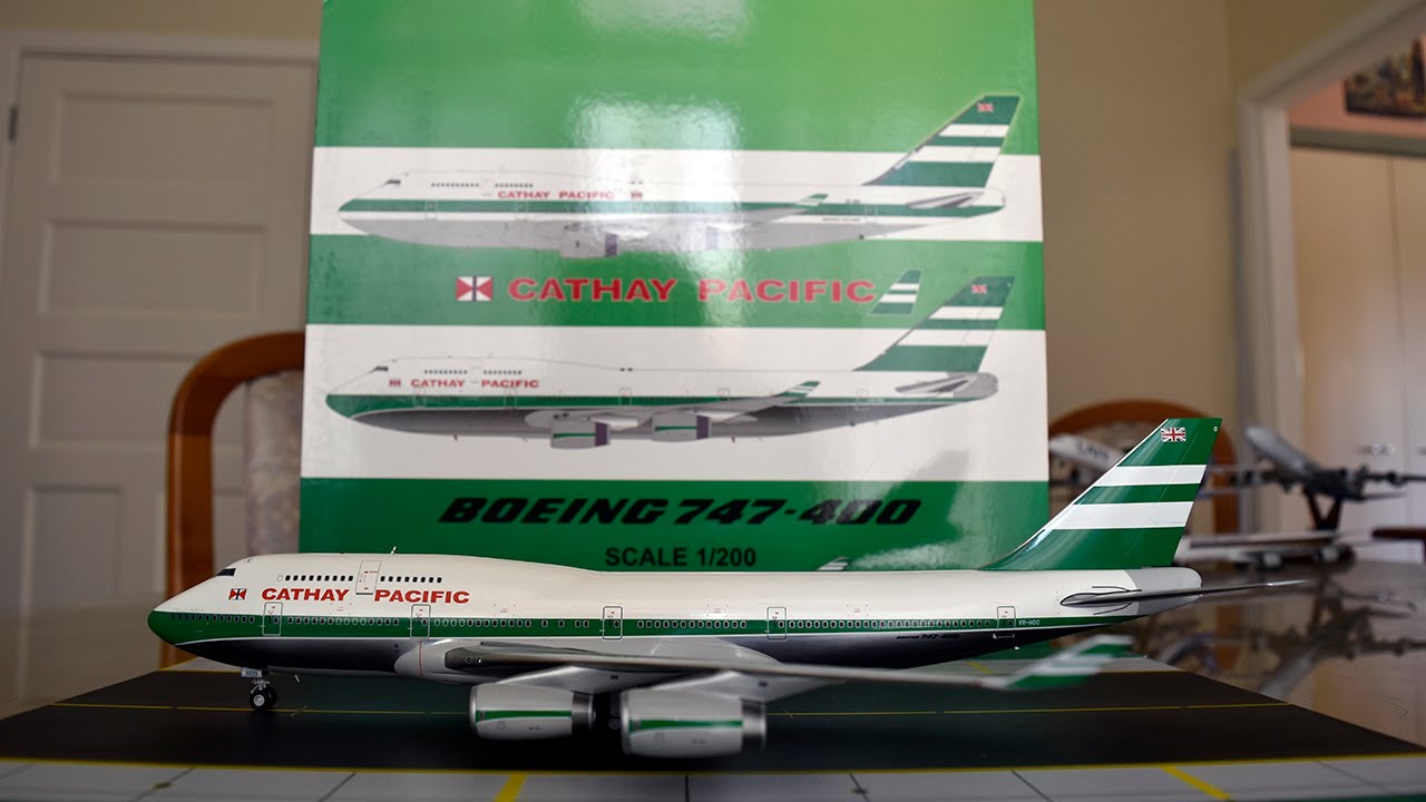 JC Wings 1:200 Cathay Pacific 747-400 