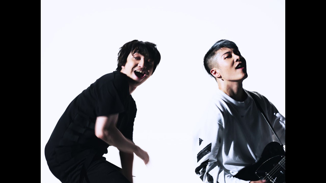 Dancing With My Fingers / MIYAVI vs 三浦大知」Music Video - YouTube