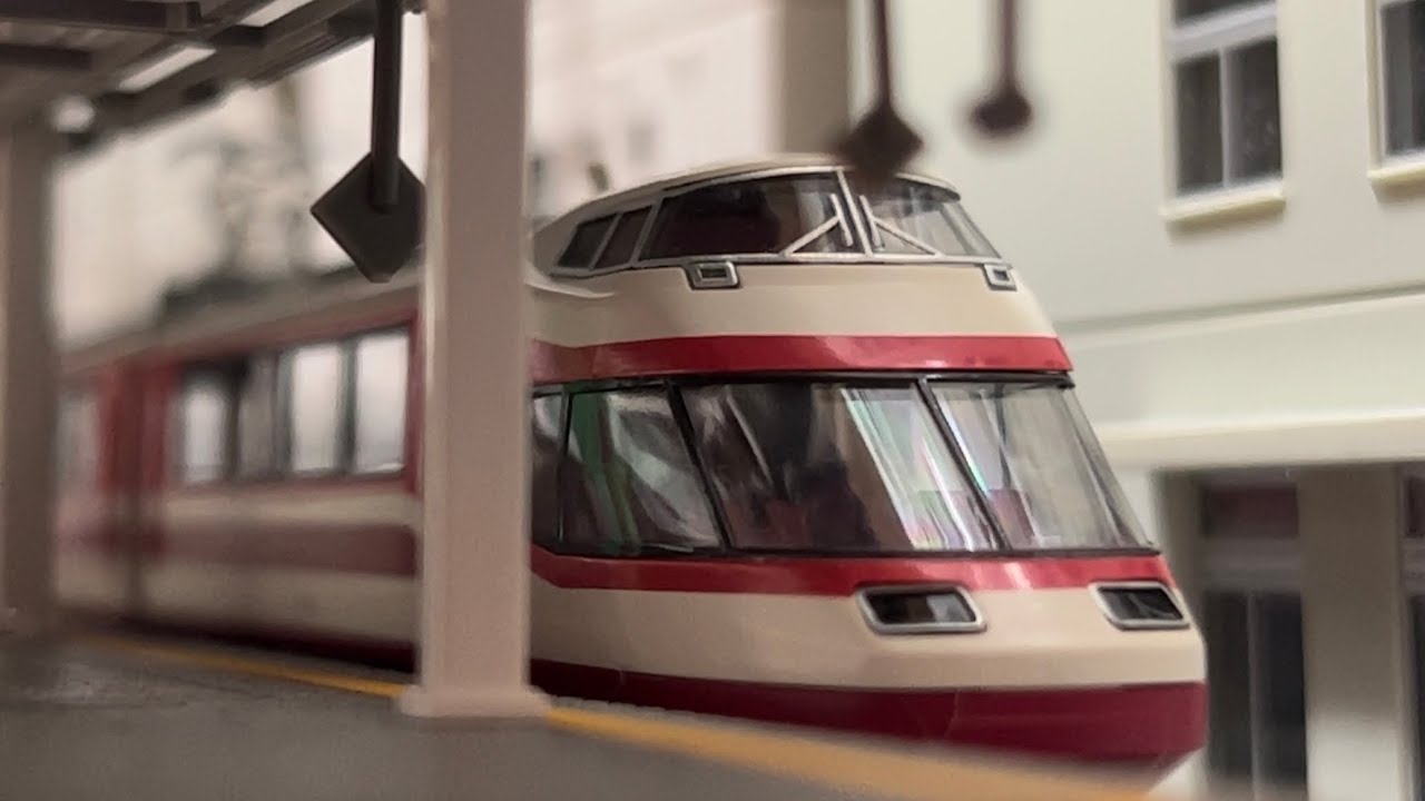 Nゲージ】小田急ロマンスカー10000形HiSE走行集 - YouTube