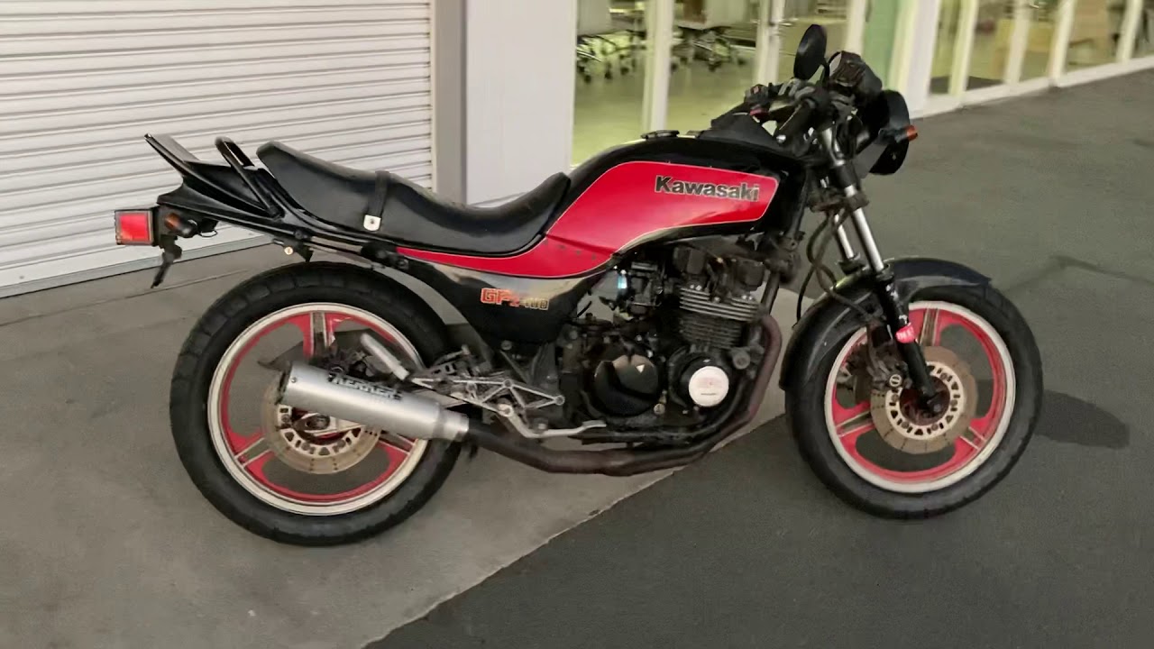 実働 昭和当時物 カワサキGPZ400 昭和58年 BEETテールカウル,KERKER