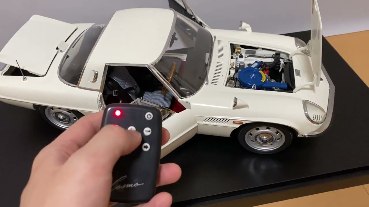 Everything about the 1/8 Mazda Cosmo Sport [DeAgostini Hachette