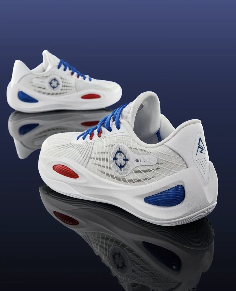 オースティン・リーブスがRigorer(リゴラー) AR1 “イヤー オブ