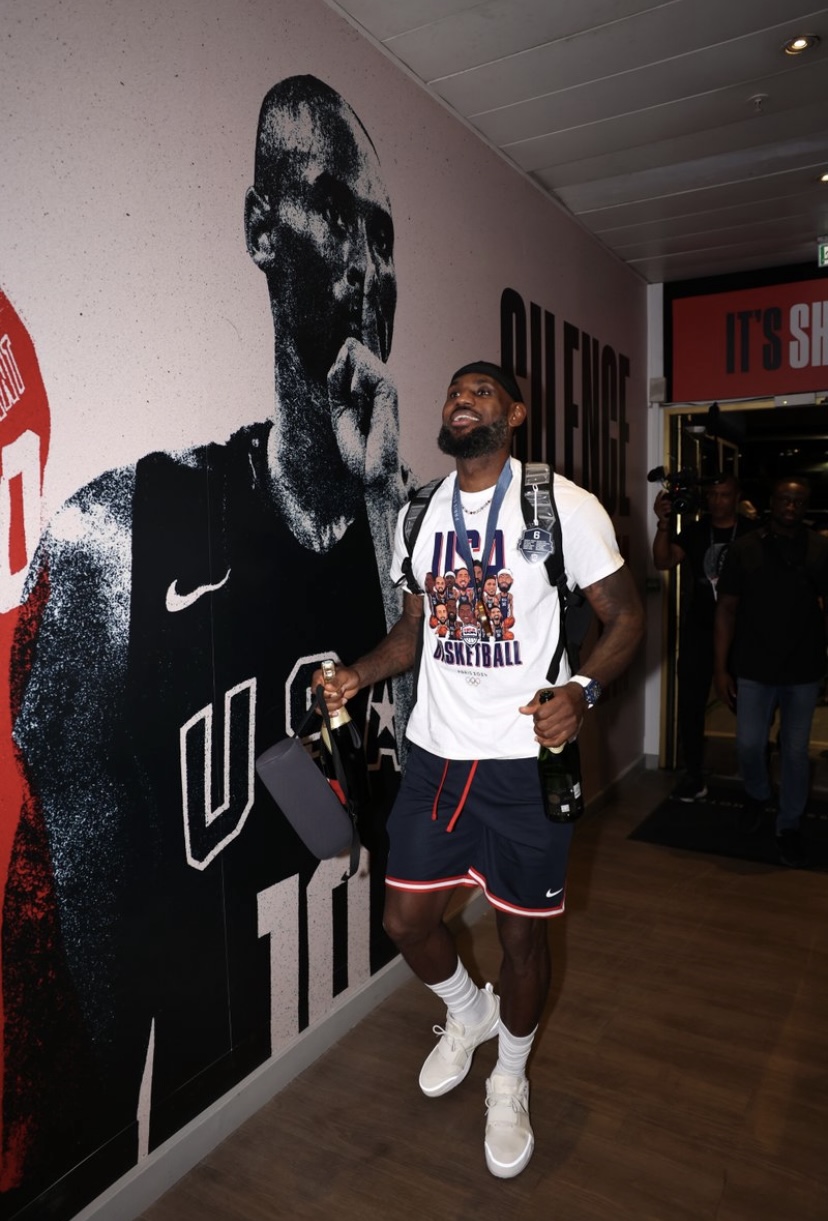 レブロン・ジェームズのファッション コレクション -2024年8月- | 8469