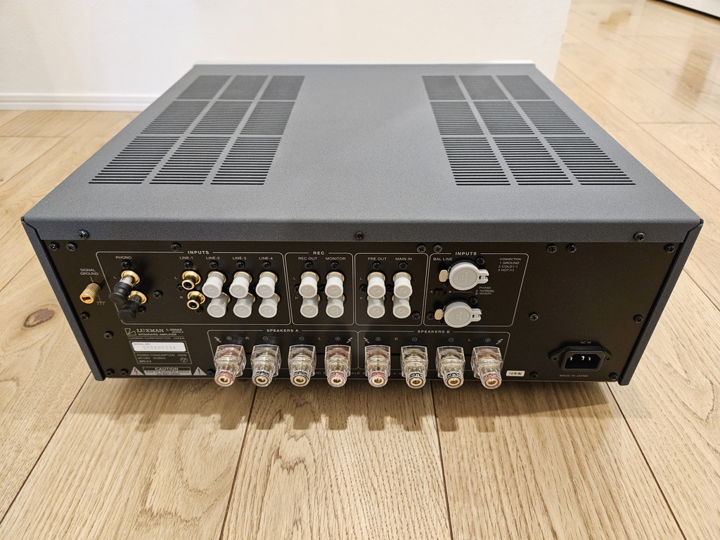 レビュー】LUXMANの純A級アンプ L-550AXII を導入しました - Curiositas